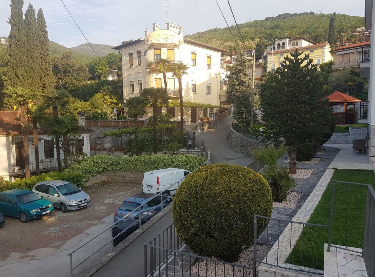 Opatija Centar Apartment Luaran gambar