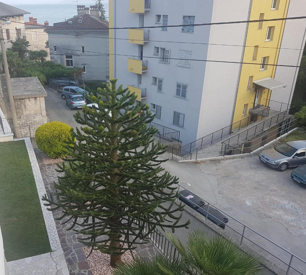 Opatija Centar Apartment Luaran gambar